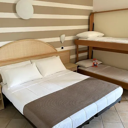 Pinetina Mare Baby Family Hotel Pinarella